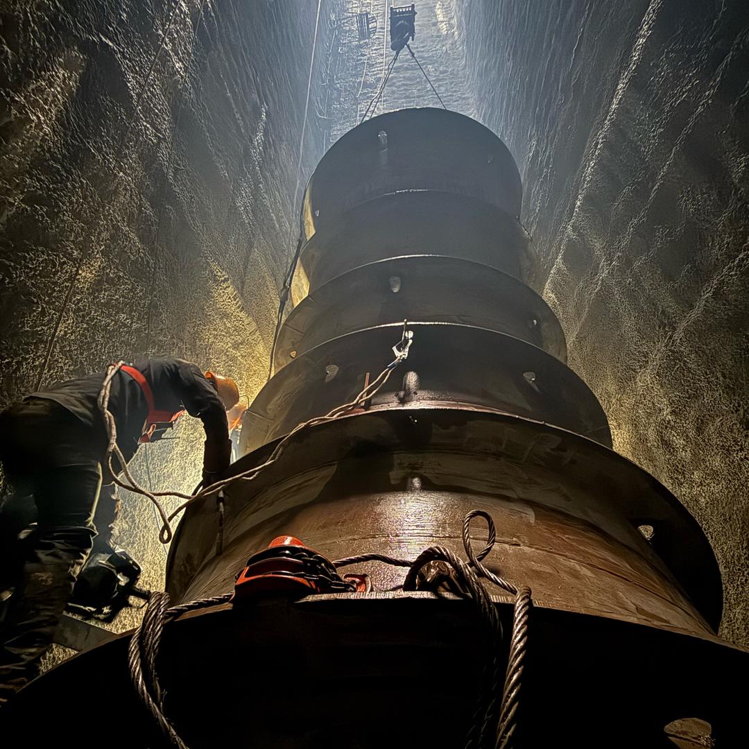 给瞎子使个眼色