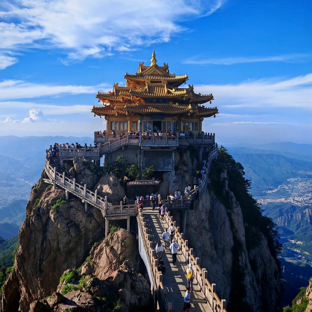 ᥫᩣ傲娇小祖宗