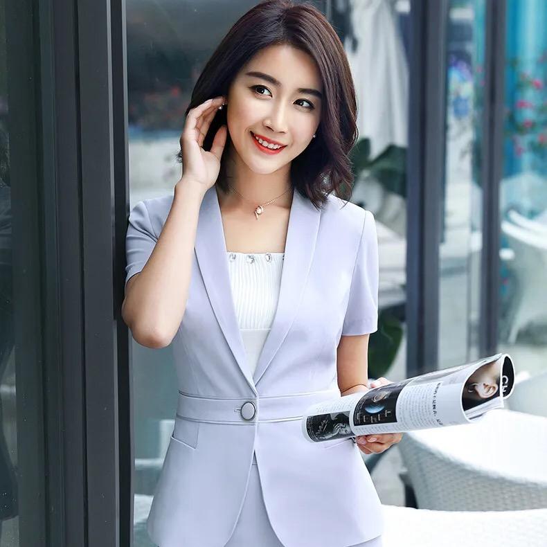 贝贝妈妈爱家人