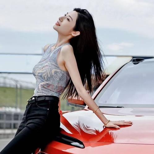 宝姐的车