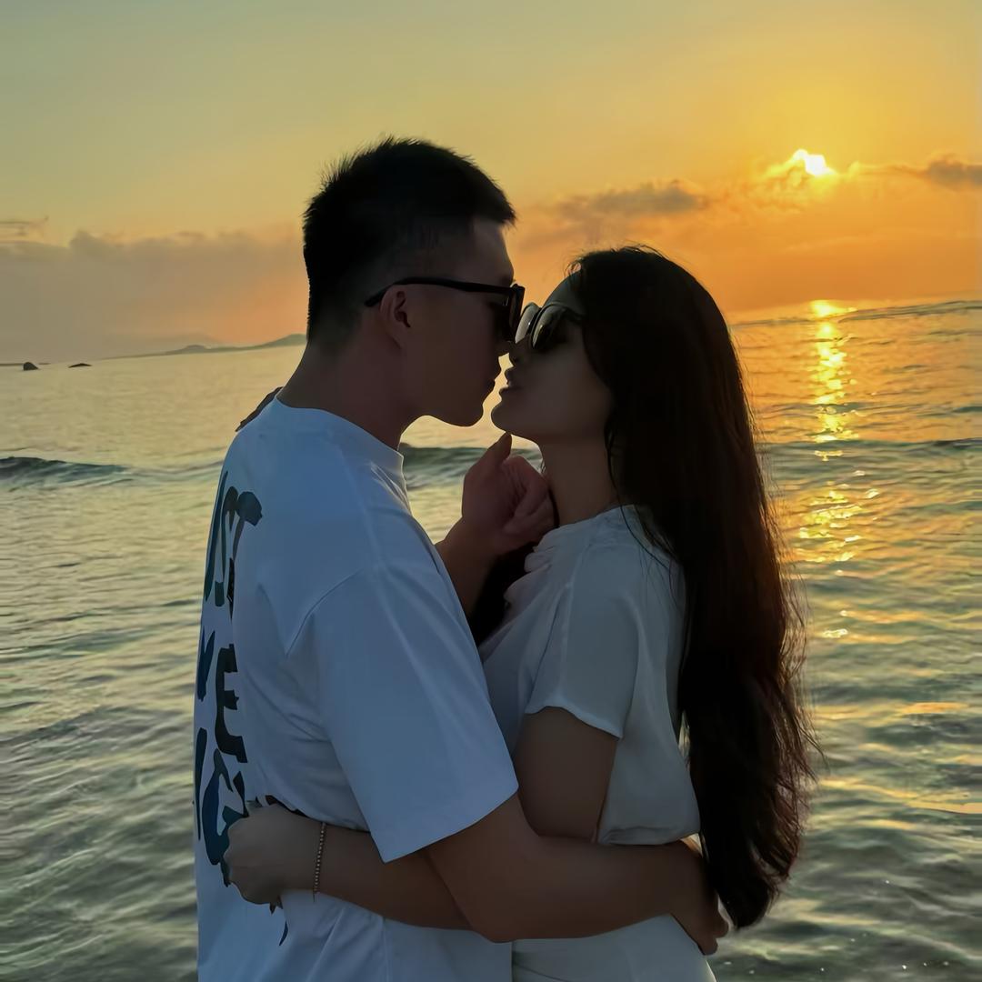 ᐝⰔⱄ吴比幸福𓂂𓈒𓏸