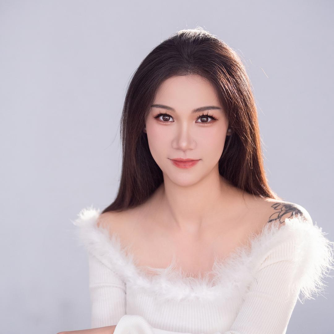 娜姐*窗致美门窗工厂