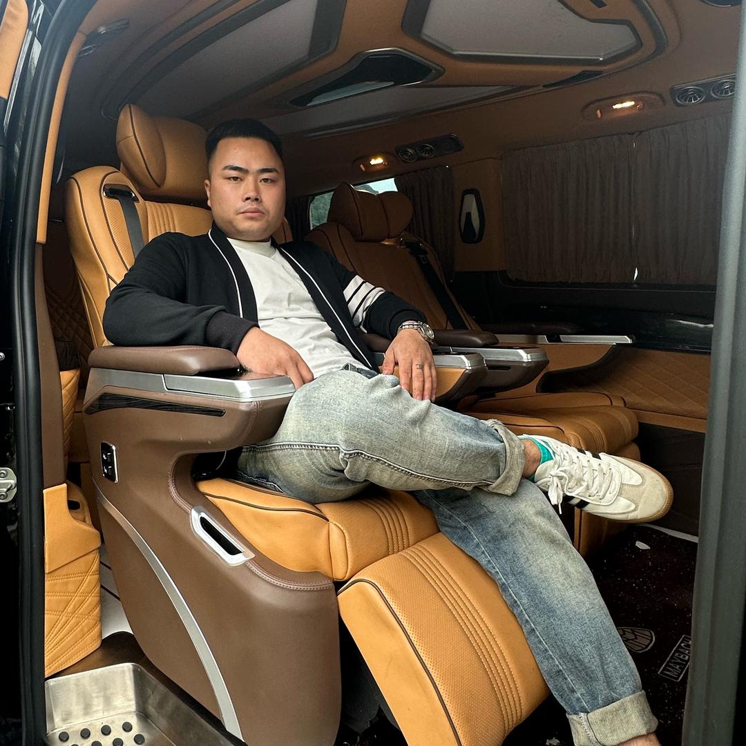 A铜仁金融典当.半价车.老炮