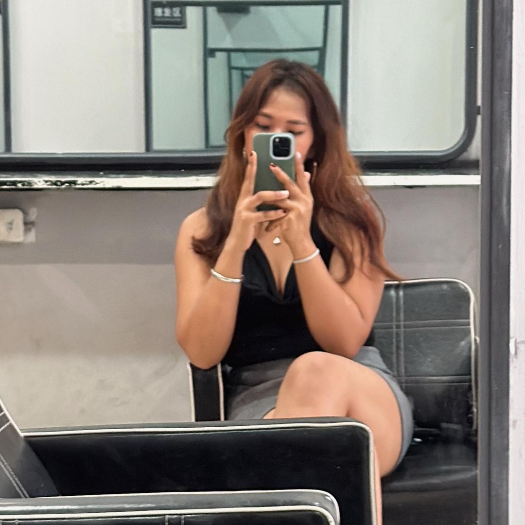 赵家小姐姐🇲🇲7.1🎂🎂
