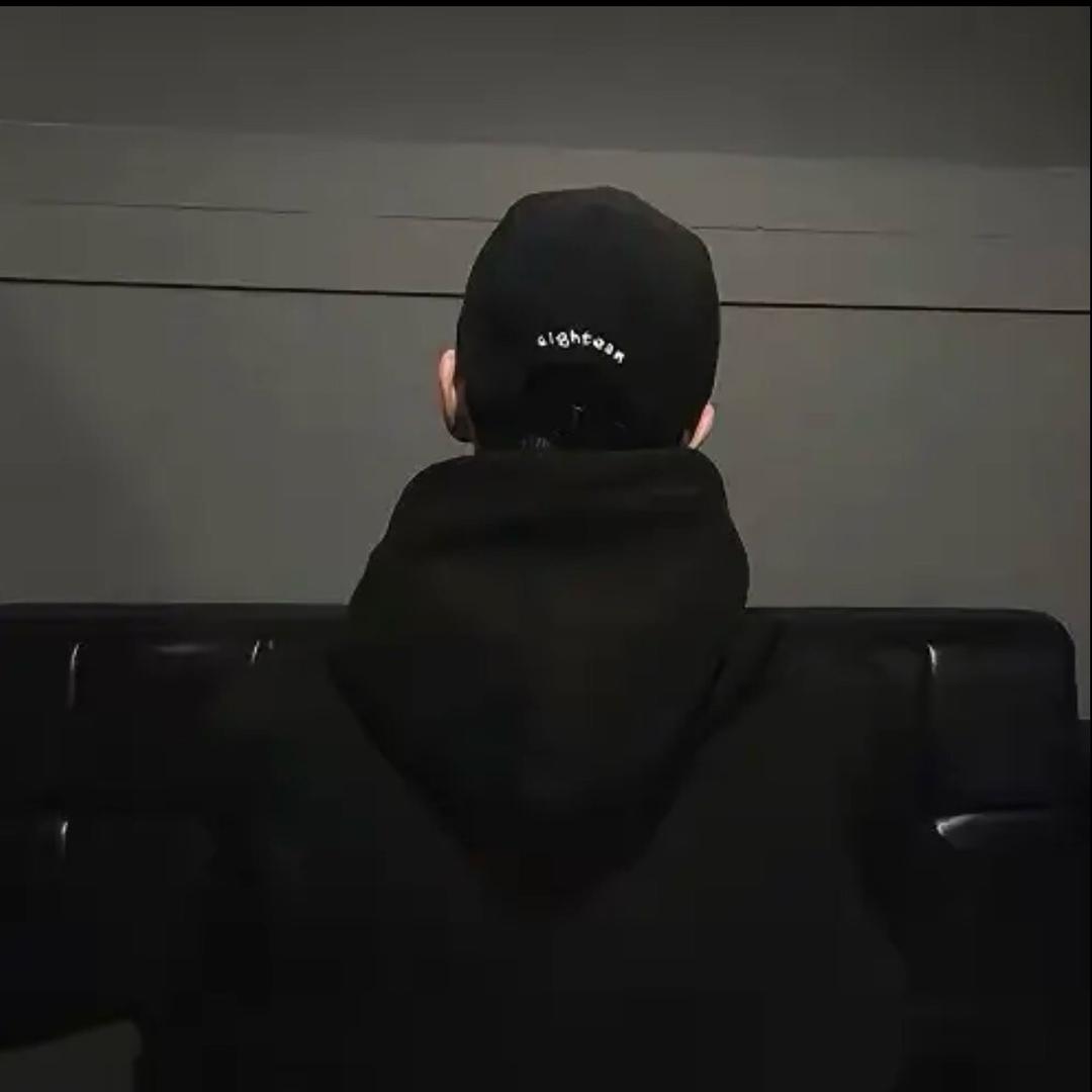 衬