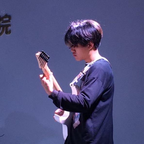 李弦樂🎸🎶