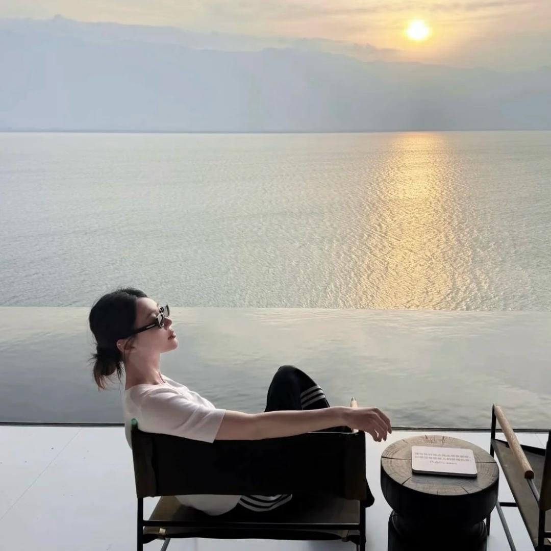 JIA.