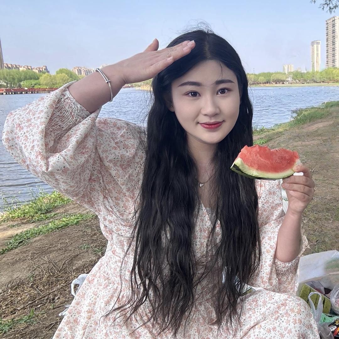 Vivi🍒