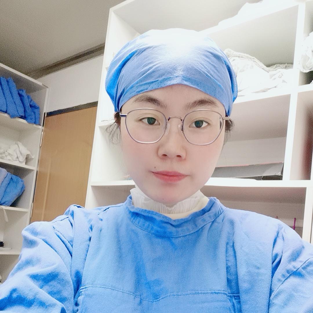 护士小鱼(努力涨粉中）