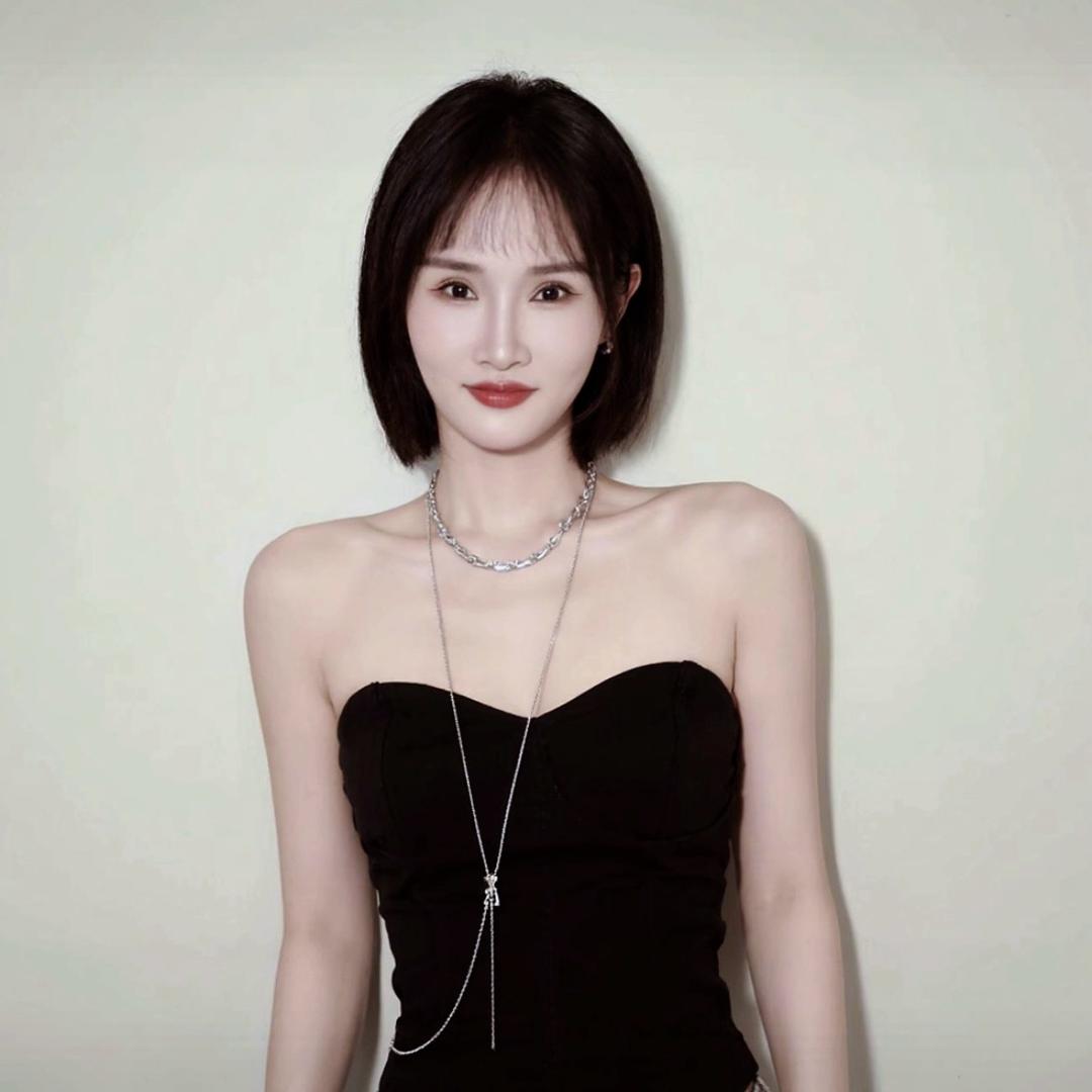 小燕子穿花衣🍀