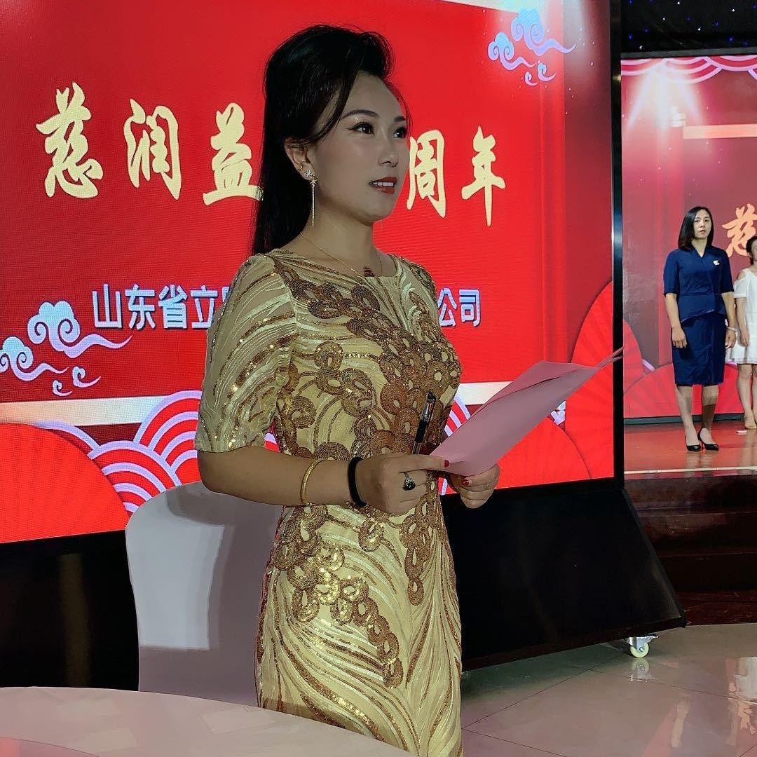 凤姐主持人～锦宏（特技达人）