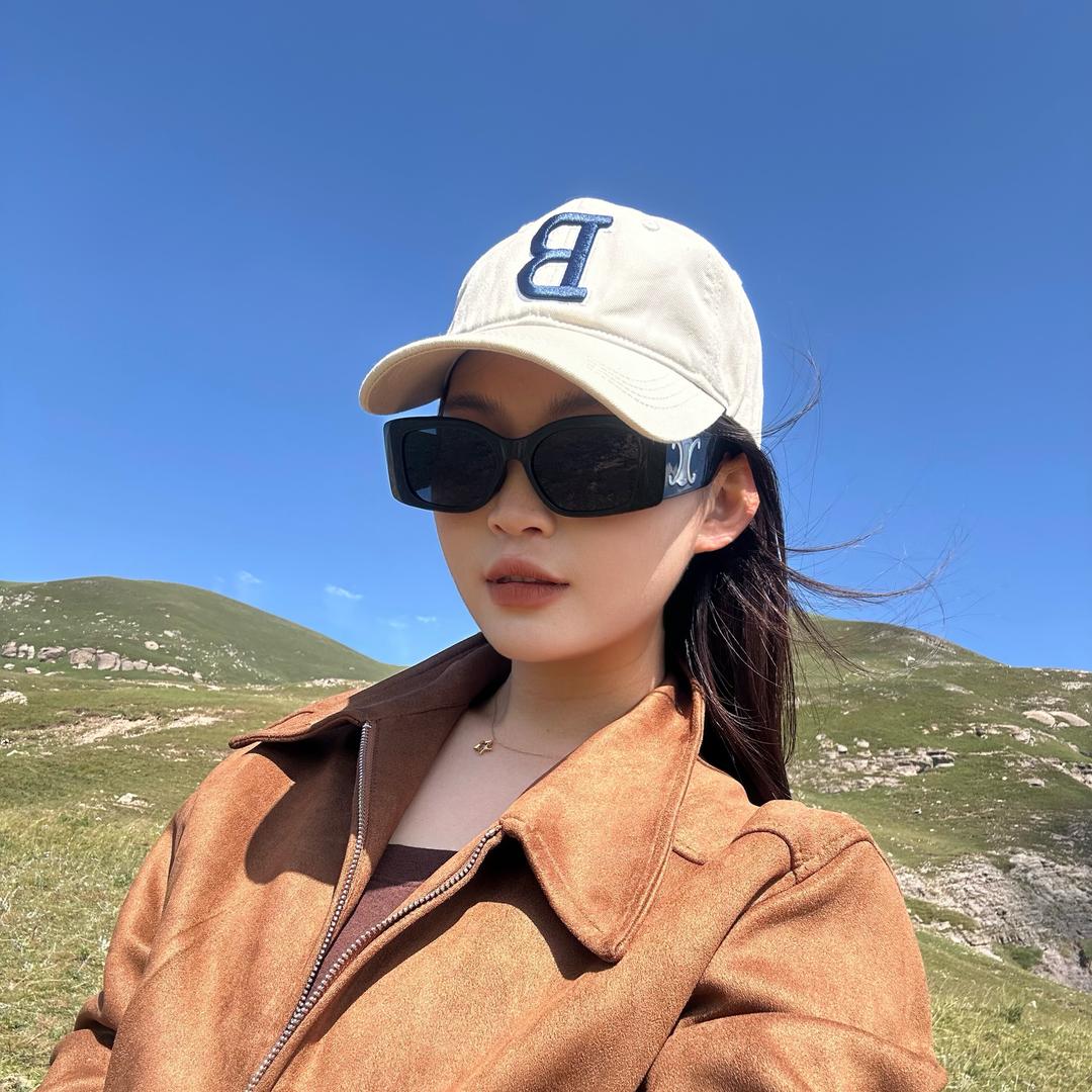 德州花园婚纱化妆师苗苗🖤