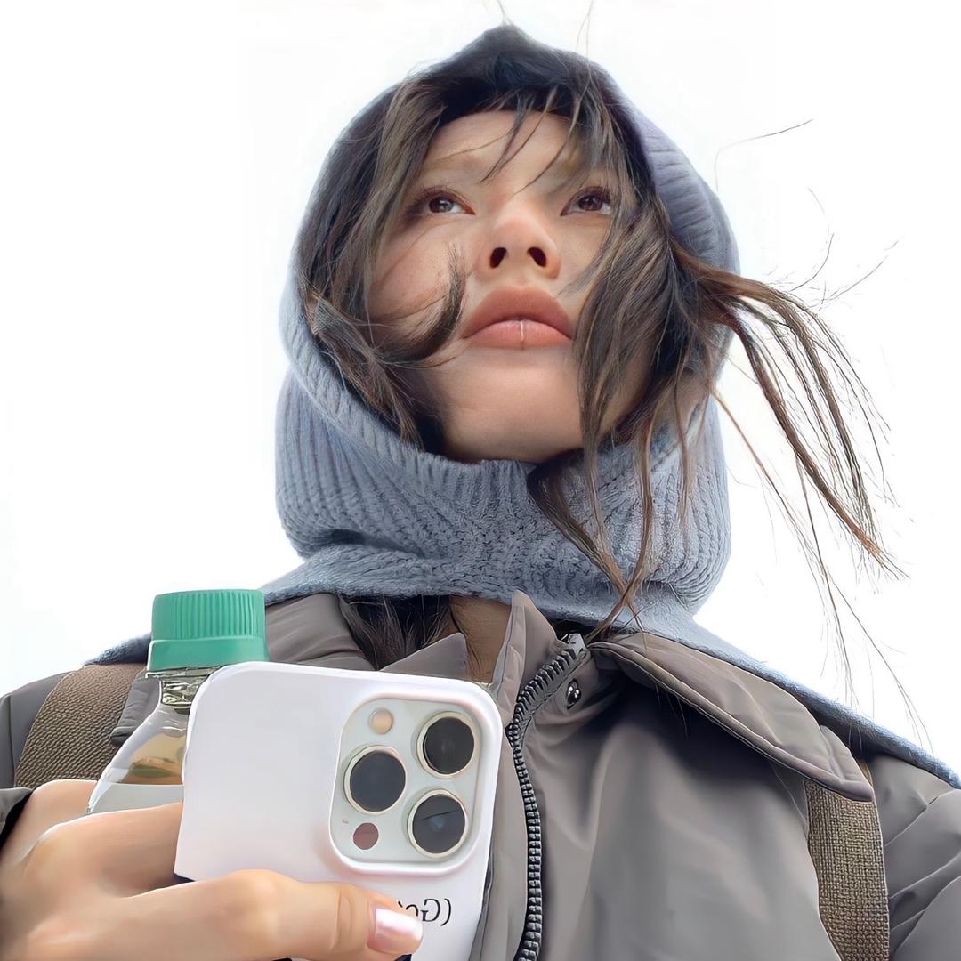 杳杳.