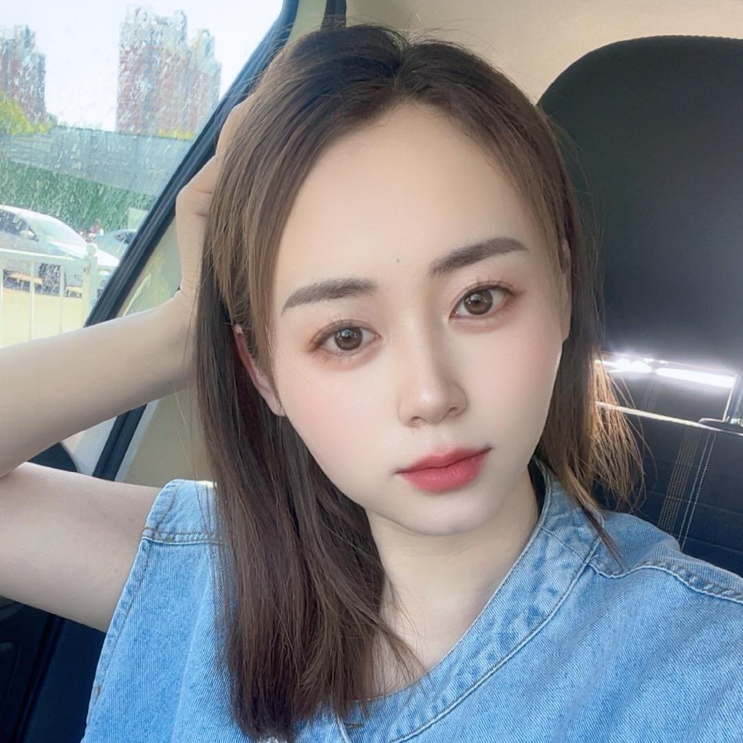 小月月早8点13