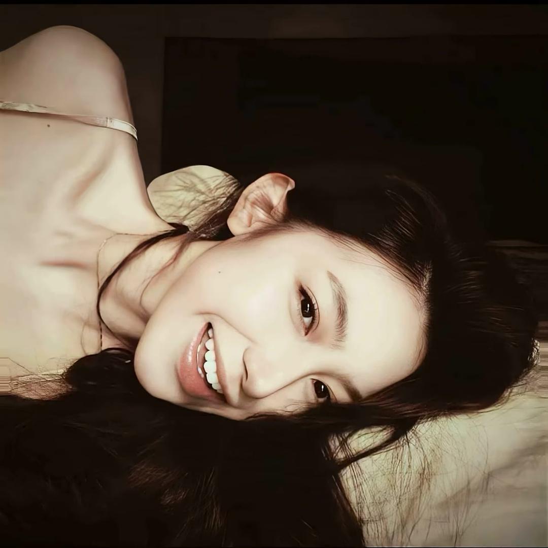 路 明·