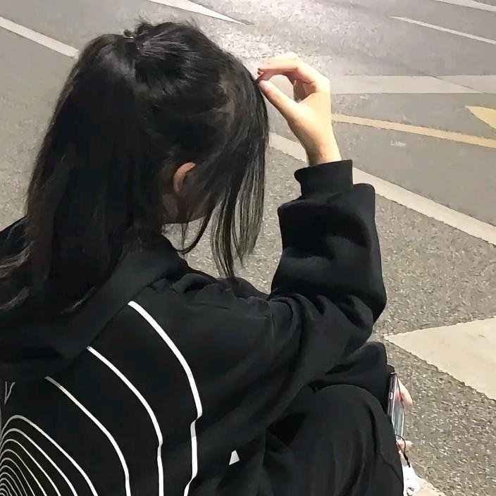 🌈遗忘的小兔子🌈