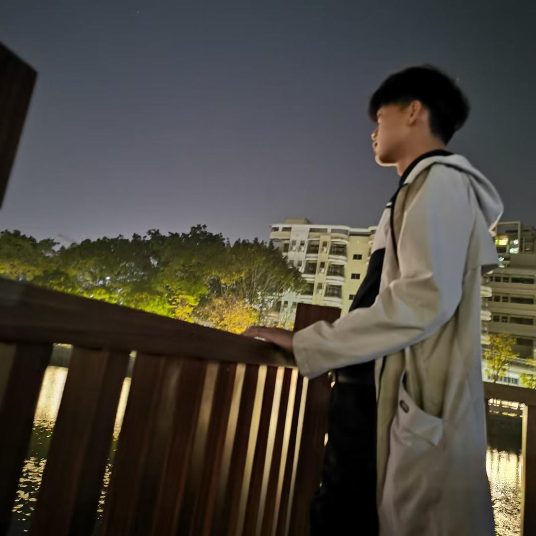 ℘覃先生