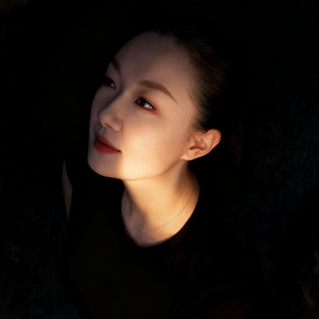 🩵红唇👄 Miss来