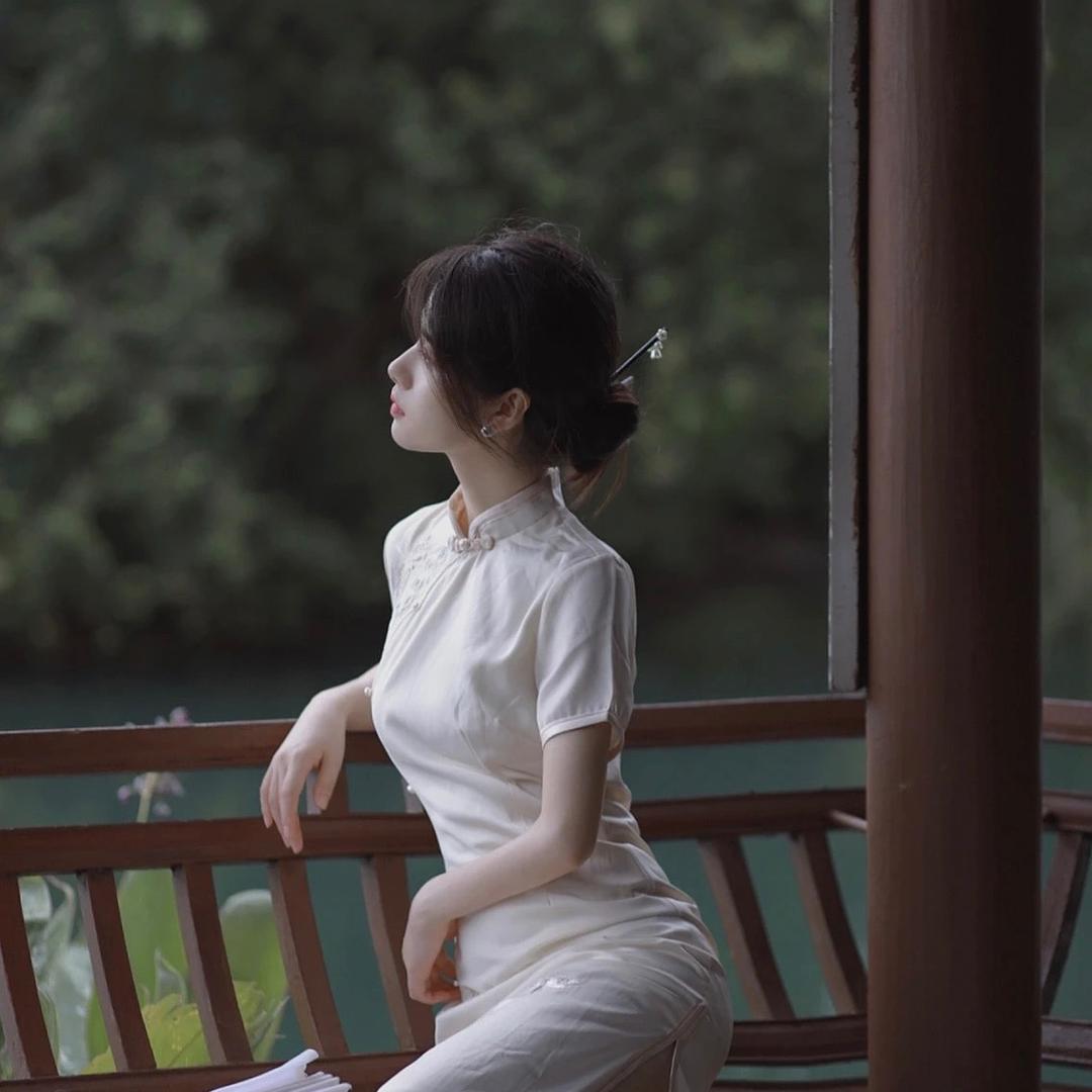 奤斝