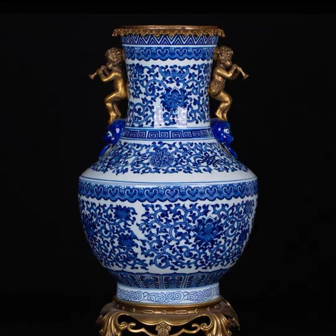 张氏集团。小张