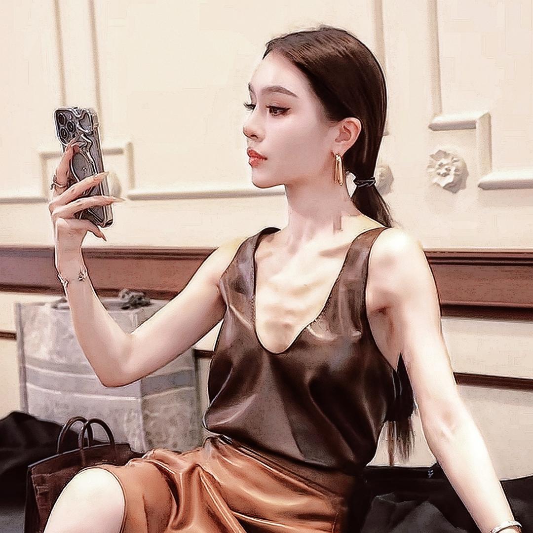 懒猫nono美人穿搭UE