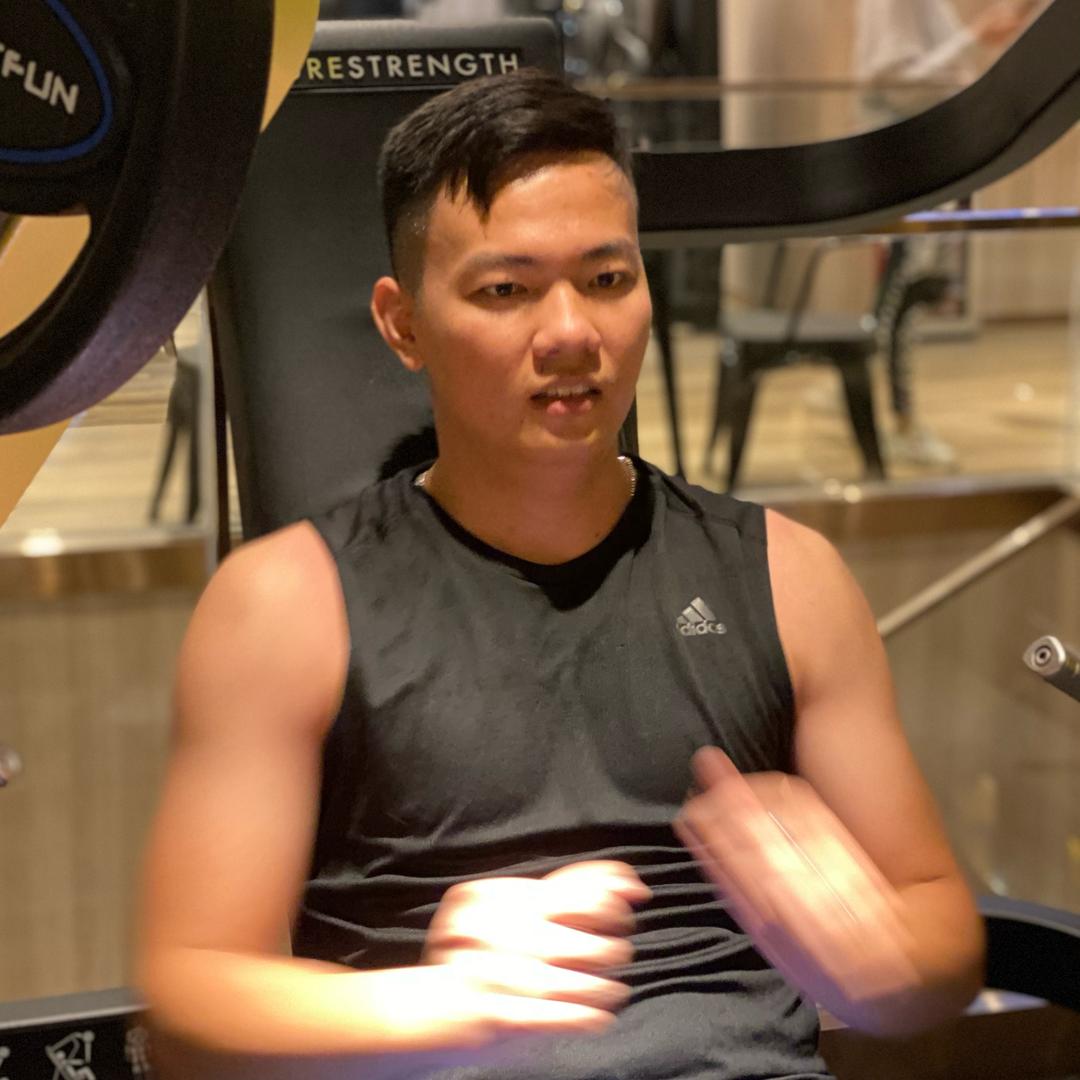 开啫啫煲店的阿廉