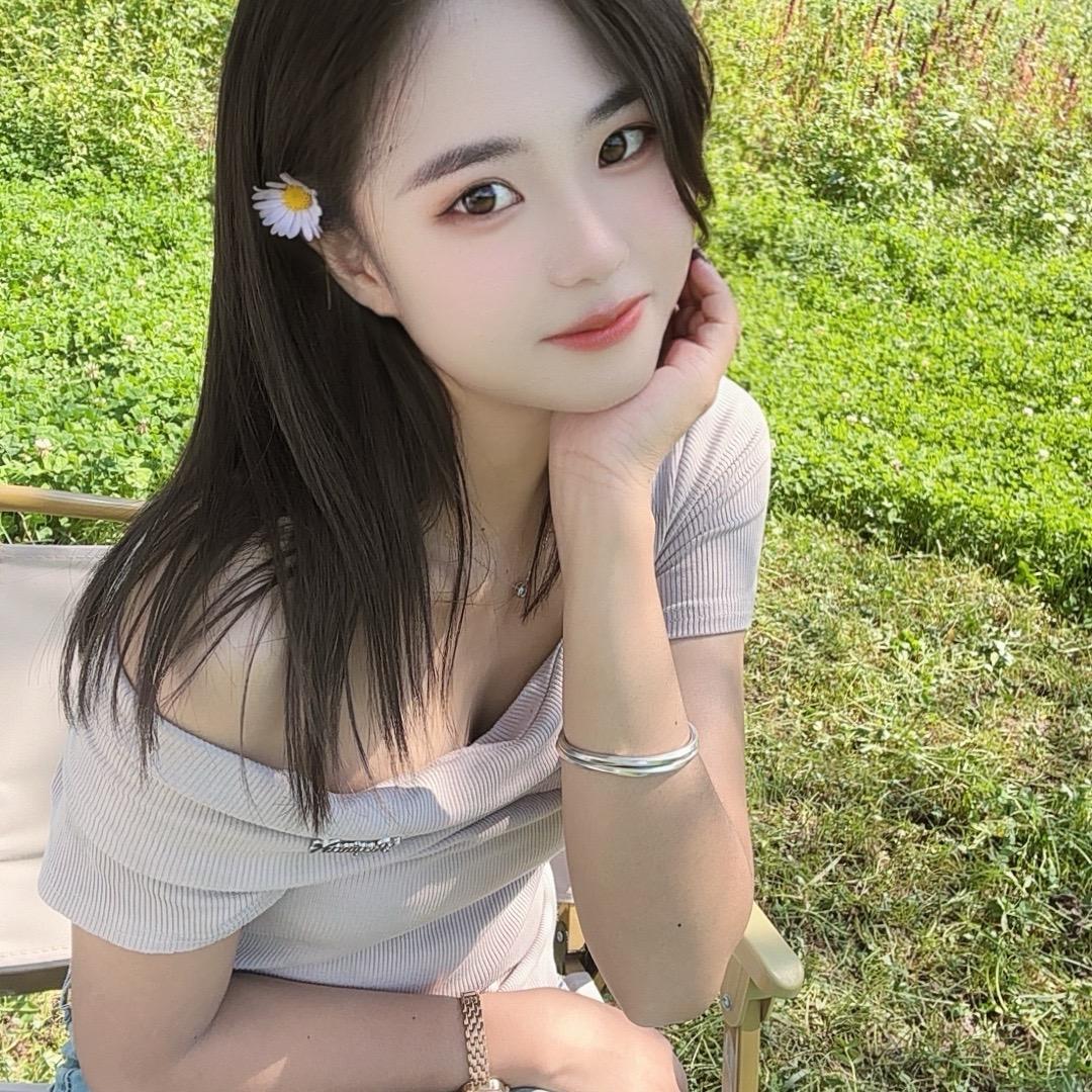 杨莹🦩
