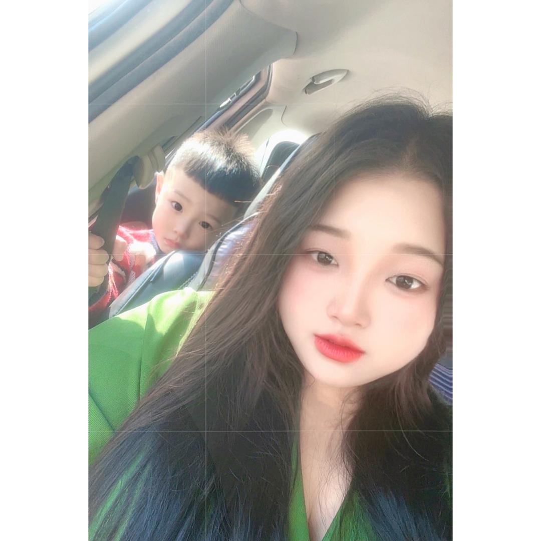 闪闪（单亲妈妈）