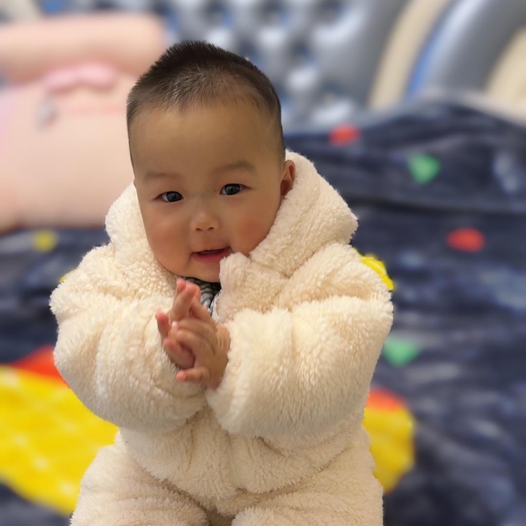 阿进（负重前行 ）