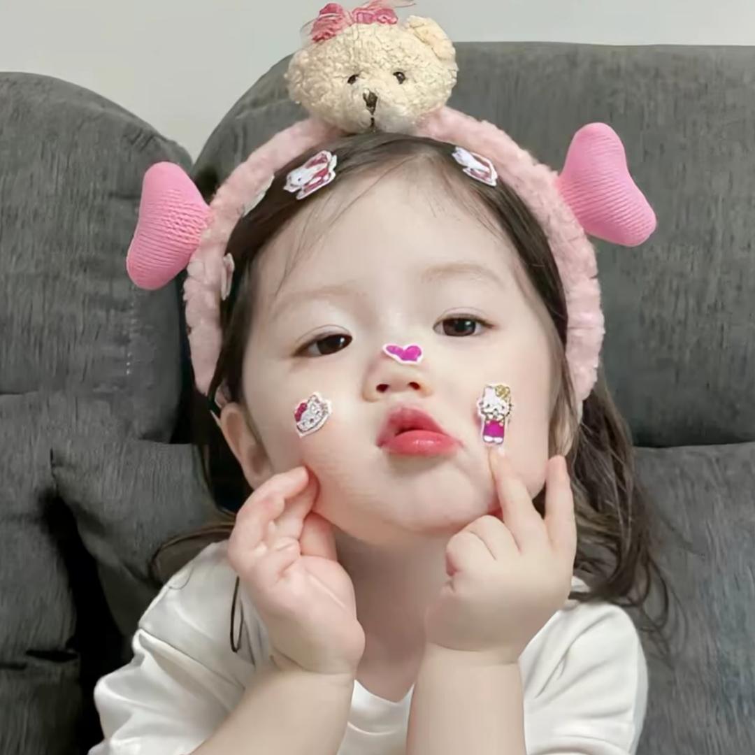 Y.WQ AQ