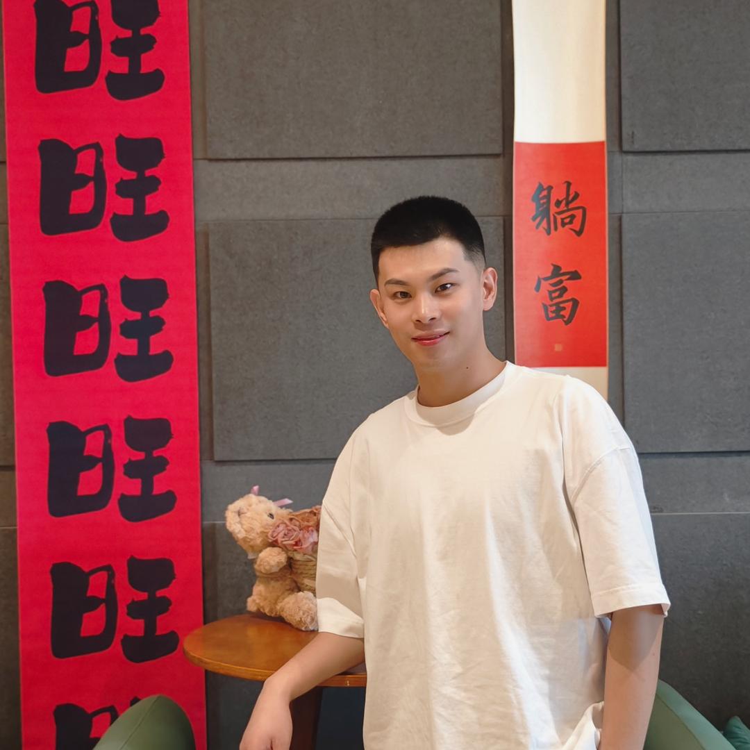 演员李辉