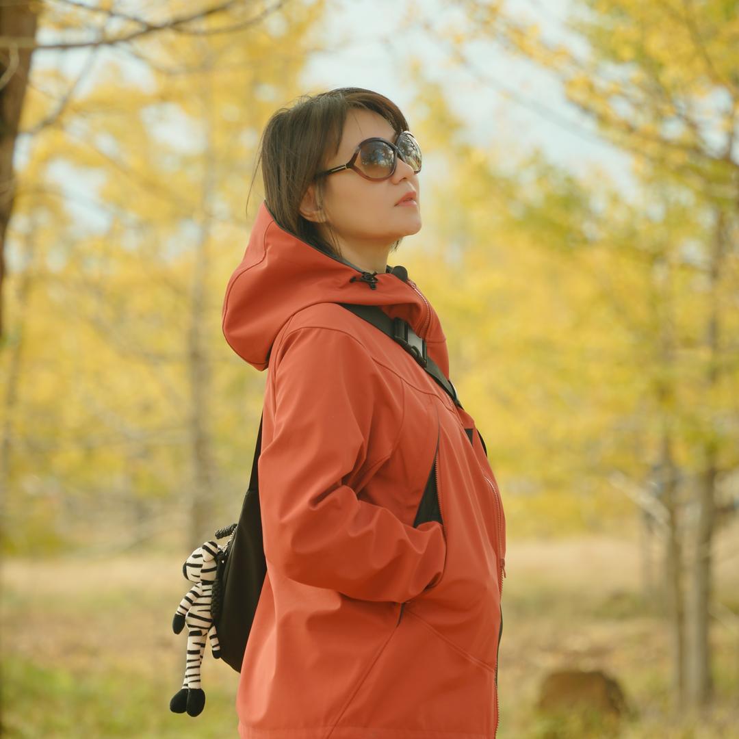 爱养喵的十八子