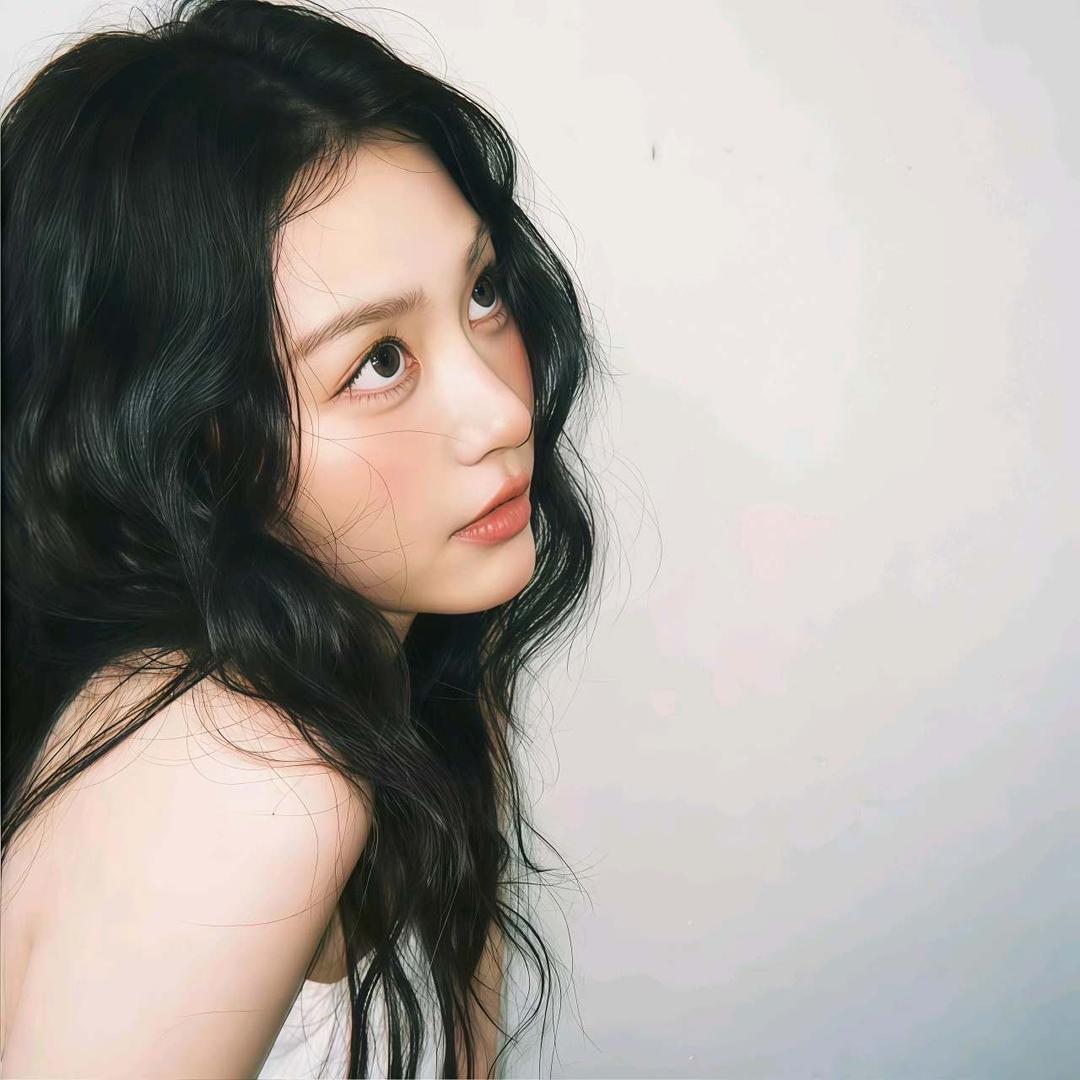 海港乐享美护柜姐Pliny