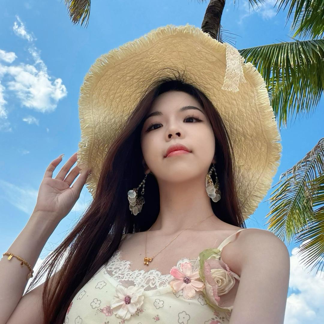小彤今天穿啥🍒