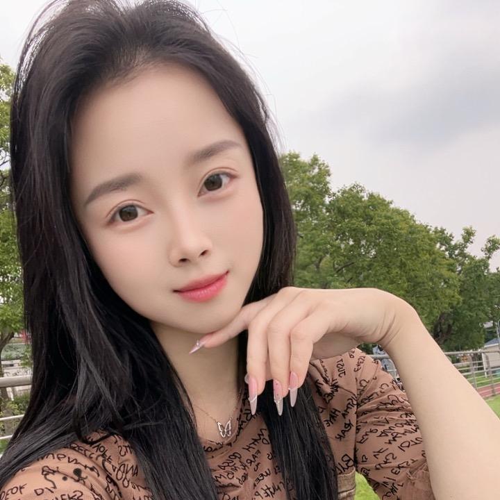 芳芳🌻