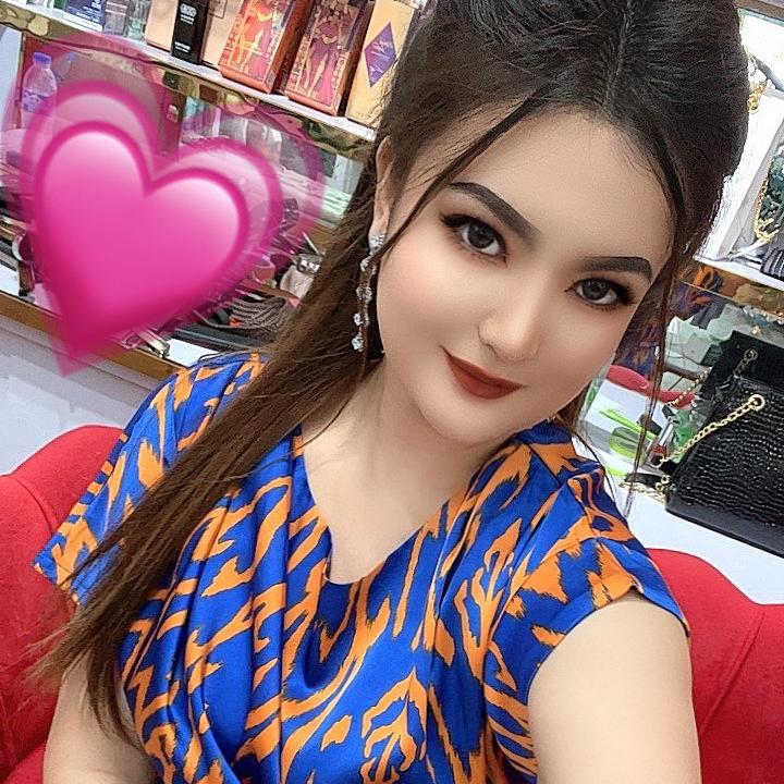 Ayguzal服装店