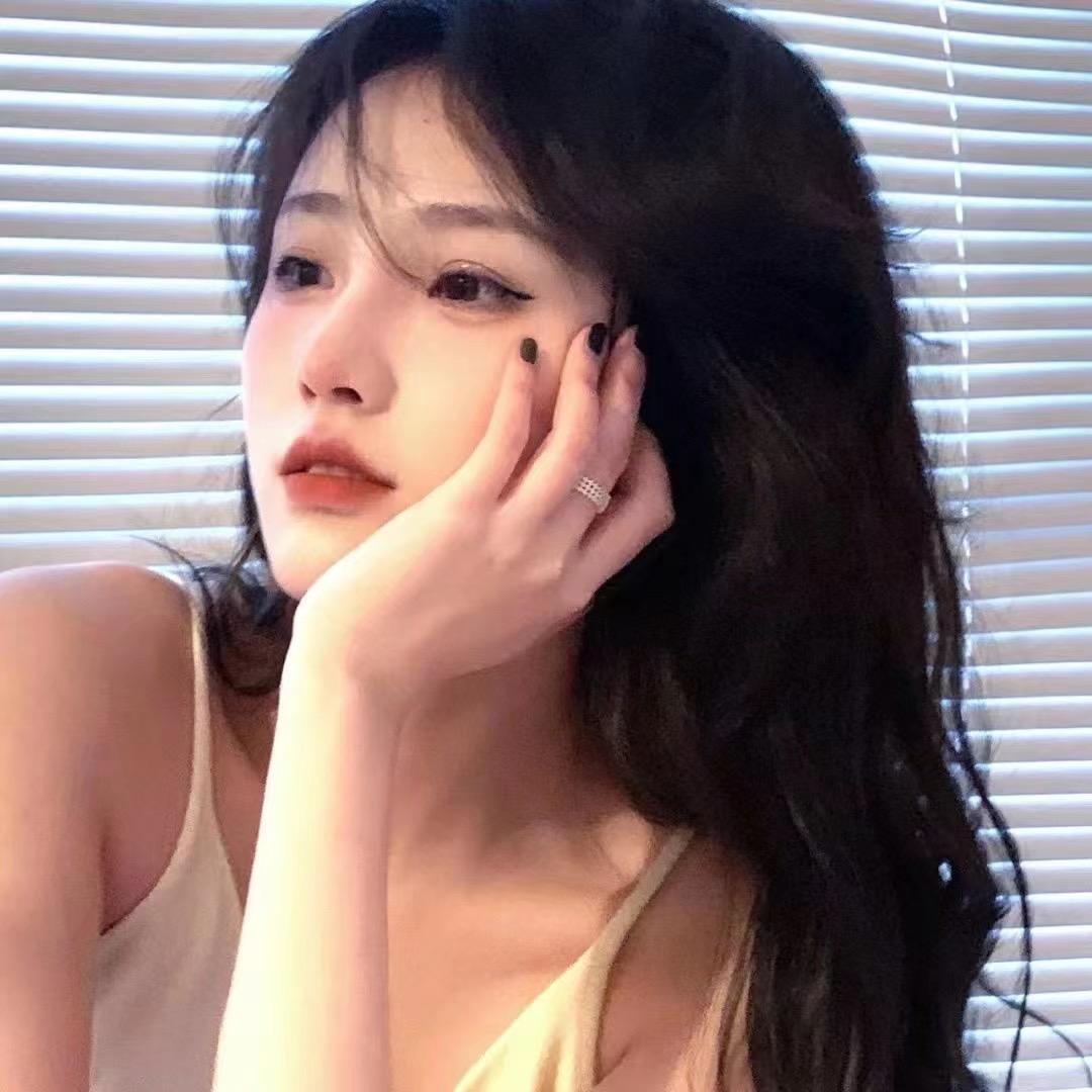 -圈着小小颖🌸