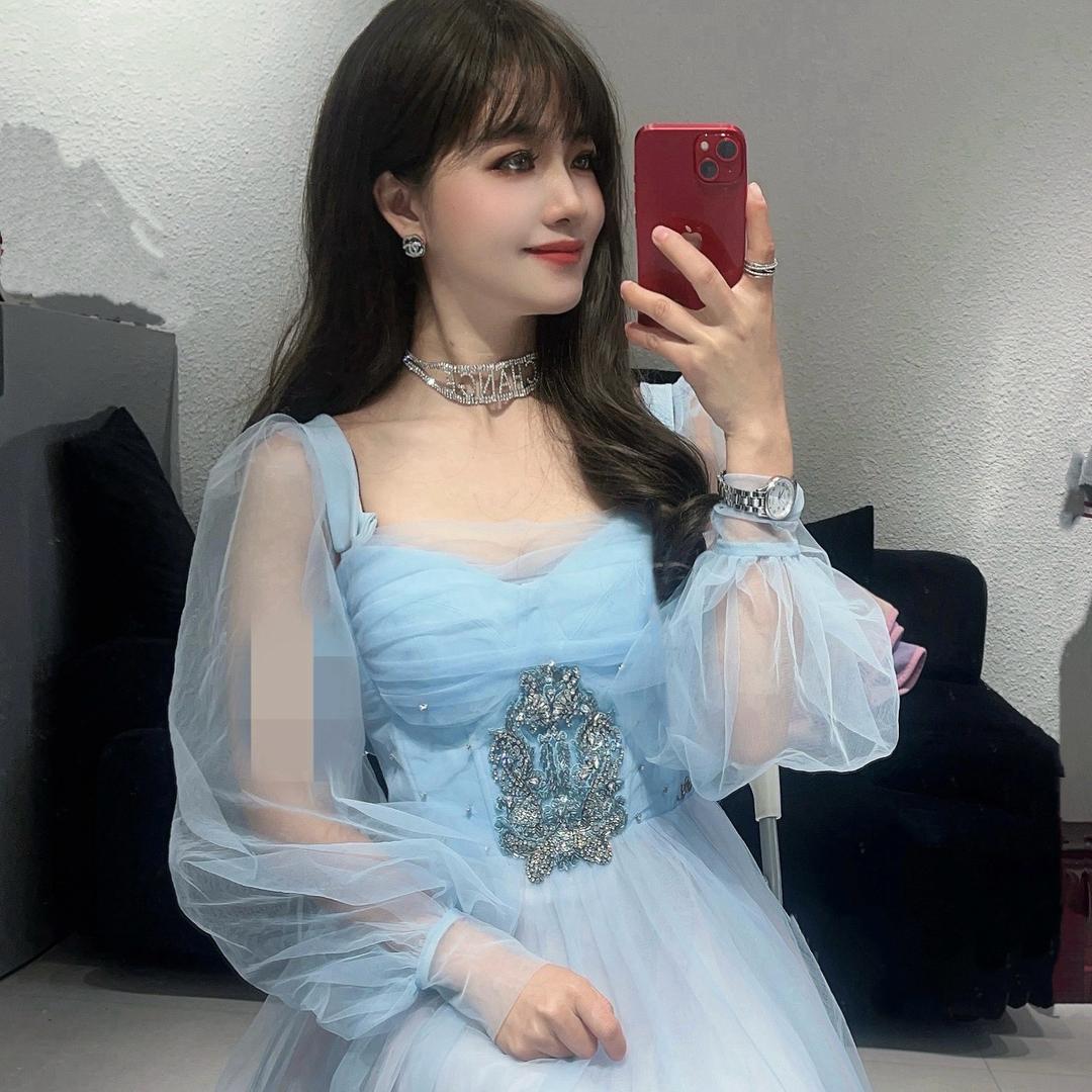 🎀✝️福尔摩斯小姐🎀🦁