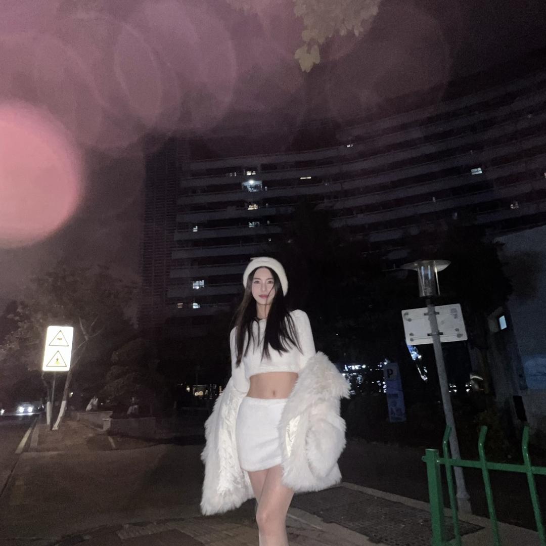 锦瑟衣饰甄选店