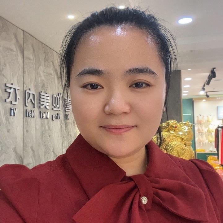 乌鲁木齐百思百5楼喜迎美最大睡衣批发商