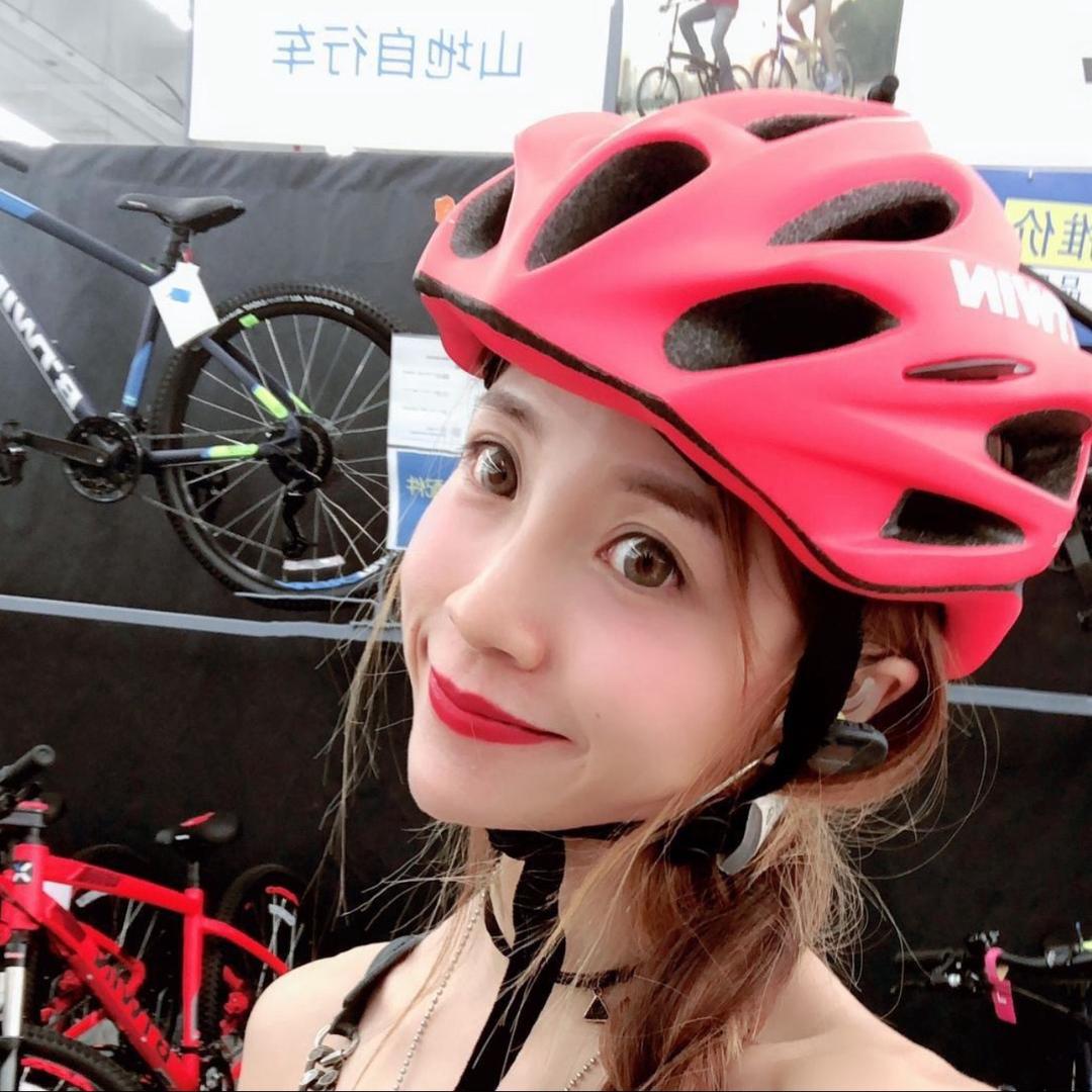 🚲一瓦EVA@抖音