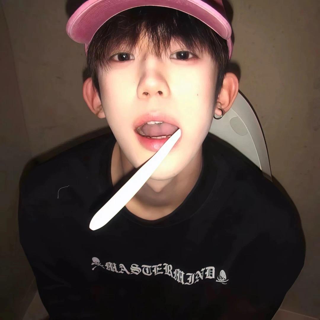 劉昊泽zzz