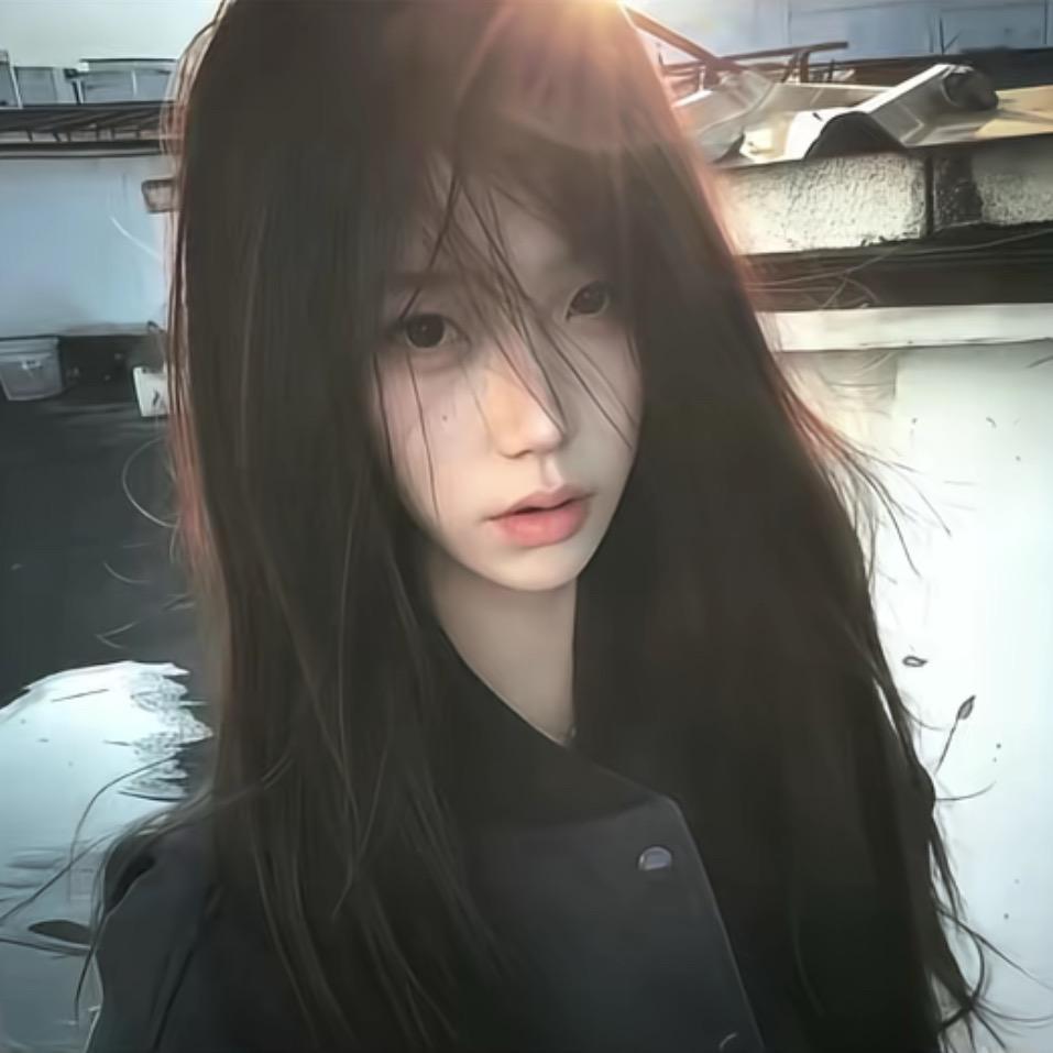 Qiqi.