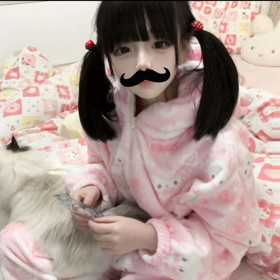 额^ ^