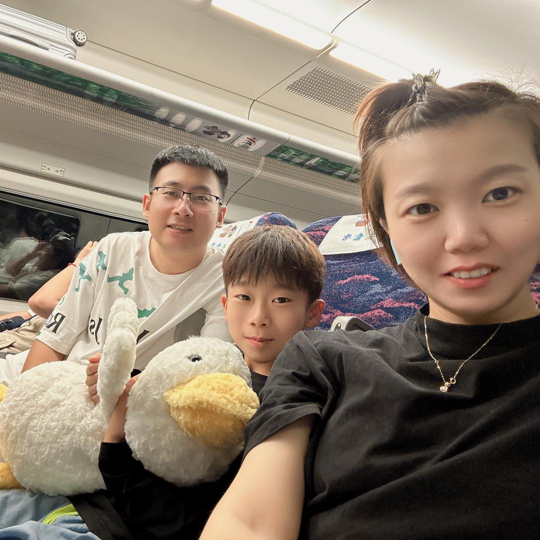 小瑞瑞超开心