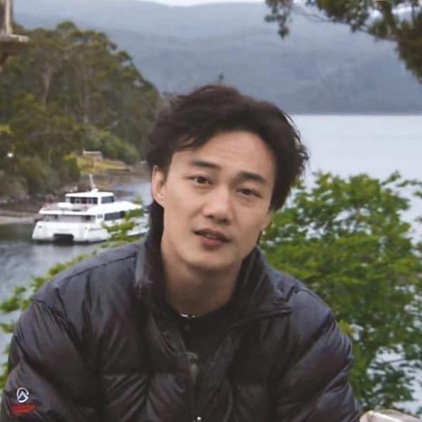 光速自由
