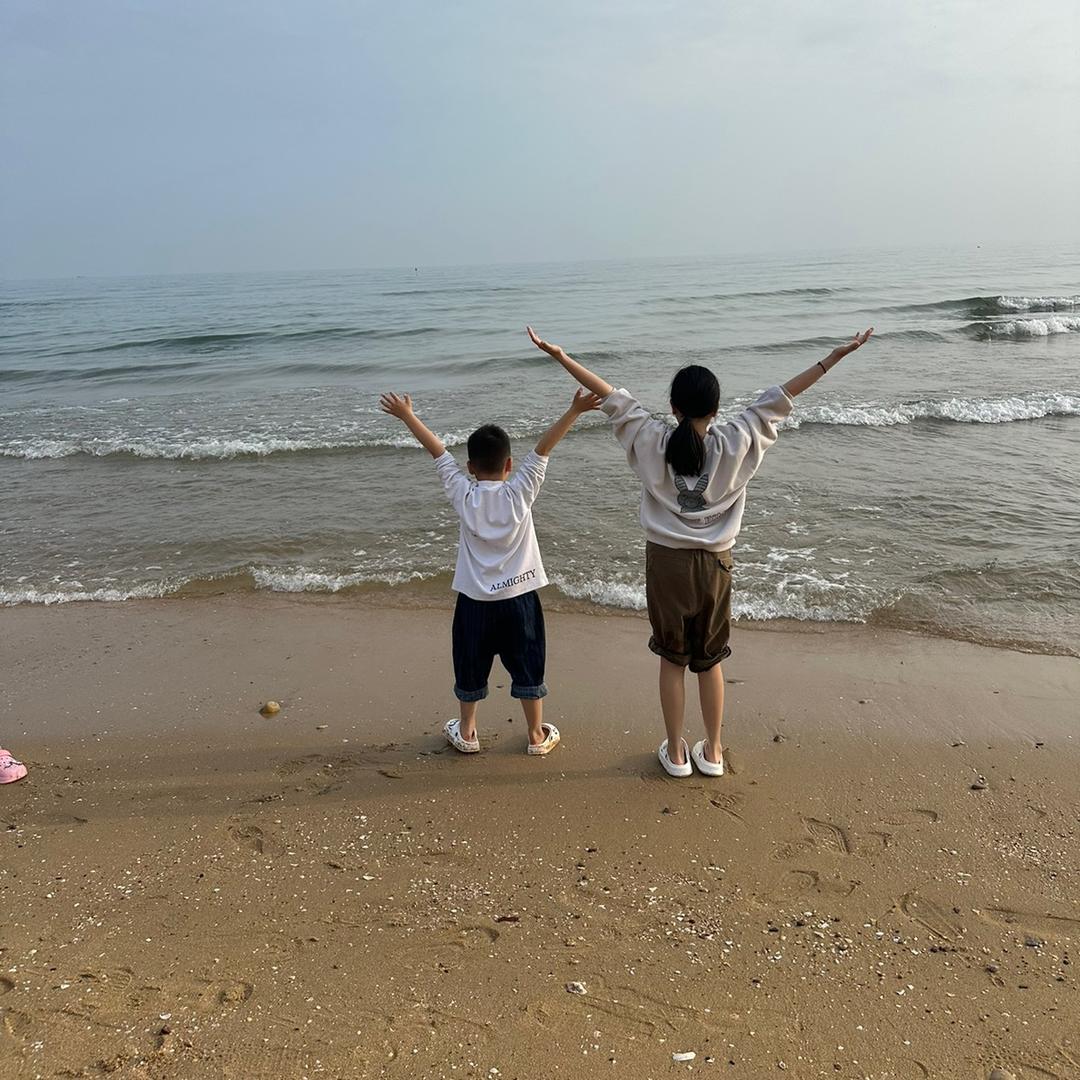 小小妞
