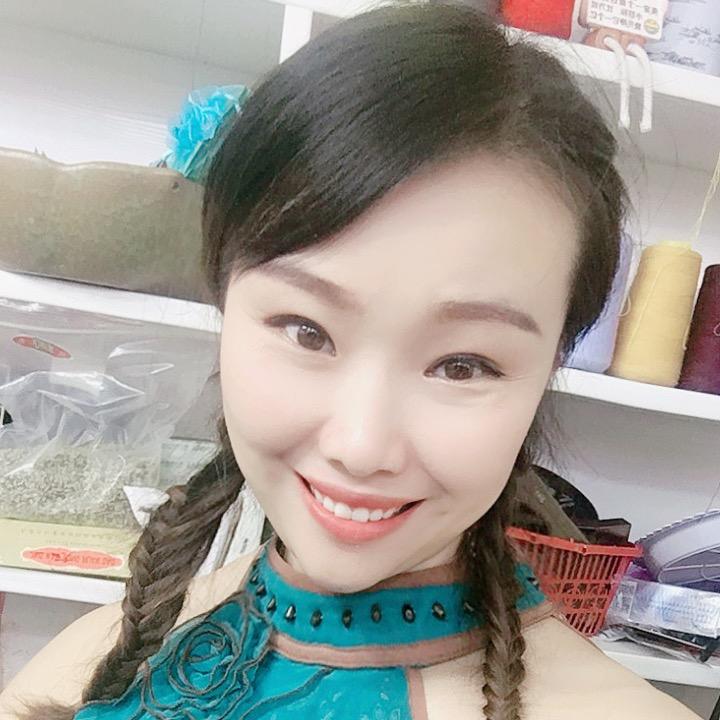 刘芳的宿豫杭派衣品店