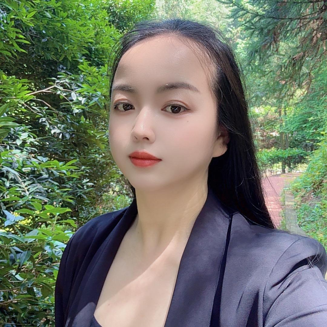 英子