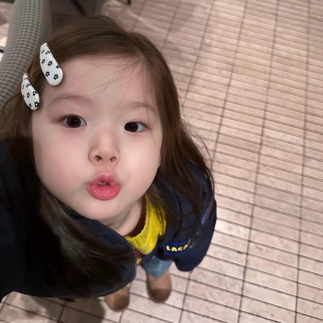 饱饱